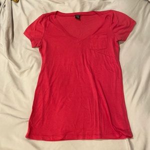 Hot pink v-neck women's tee
